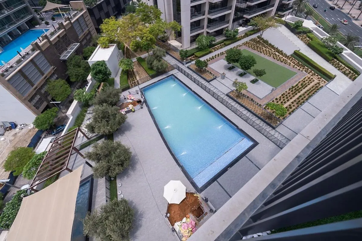 Glamorous 2-Bedroom Retreat In Blvd Crescent Near Dubai Mall United Arab Emirates