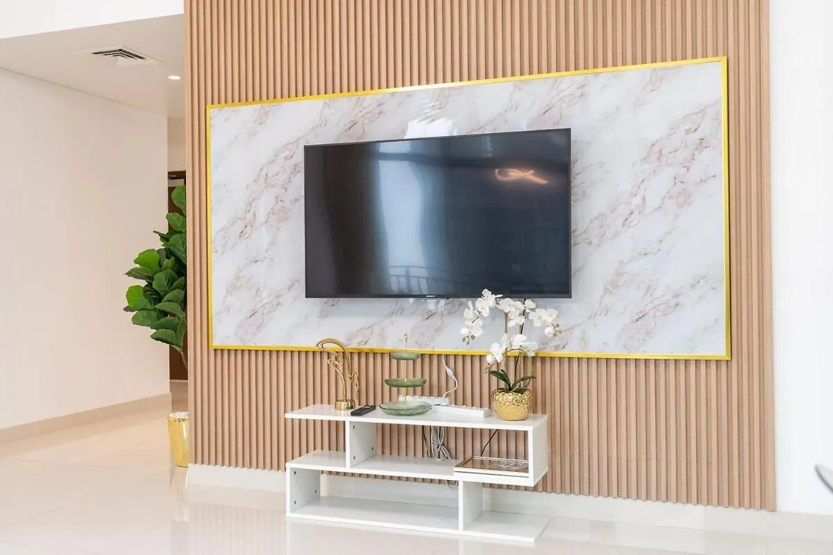 Apartment Glamorous 2-Bedroom Retreat In Blvd Crescent Near Dubai Mall United Arab Emirates