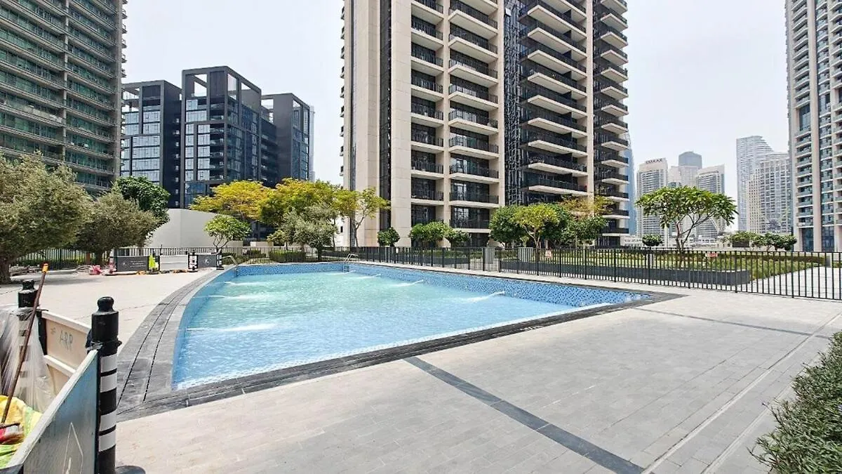 Glamorous 2-Bedroom Retreat In Blvd Crescent Near Dubai Mall 0*,